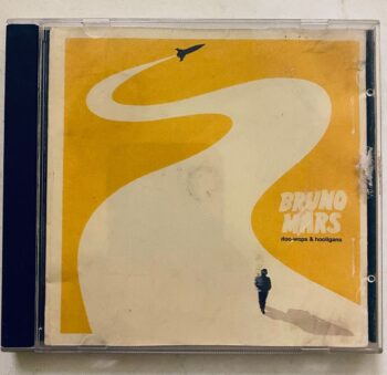 Doo-Wops &amp; Hooligans - Bruno Mars Used Audio CD