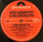 ElAmorEntrBertKaempfertHisOrchestraUsedVinylLPRecord_image0_1697636070865.jpg