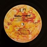 FiddlerOnTheRoofOriginalMotionPictureSoundtrackRecordingJohnWilliams4UsedVinylLPRecord_image0_1698928729190.jpg