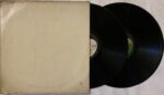 TheBeatlesTheBeatlesUsedVinylLPRecord_image0_1708270804825.jpg