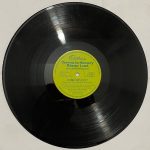 CadburyTravelsInNurseryRhymeLandBobbyBennett5UsedVinylLPRecordVG_image0_1712837702815.jpg