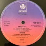 MagicFlySpaceUsedVinylLPRecordVG_image0_1712582168326.jpg