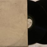 TheBeatlesTheBeatlesUsedVinylLPRecordVG_image0_1713362708909.jpg