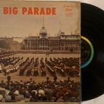 TheBigParadeTheBandOfTheIrishGuardsUsedVinylLPRecordVG_image0_1711806030152.jpg