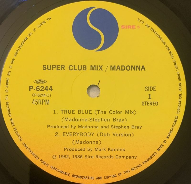 True Blue (Super Club Mix) = スーパー･クラブ･ミックス - Madonna Used Vinyl LP Record (NM)  Japanese Pressing - Image 3