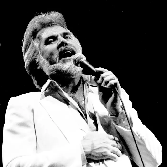 45e7ef18cfd7cea3f688429aa66803941d 23 kenny rogers lede.rsquare.w700