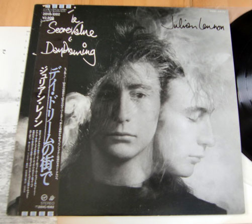 The Secret Value Of Daydreaming - Julian Lennon - LP - Pre Owned Vinyl (Arrives in 21days)